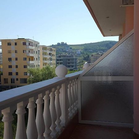 Nuovo Sun Golem Hotel Golem  Luaran gambar